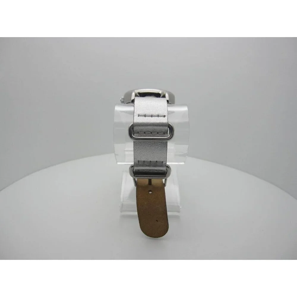 Women's Timex 30m Water Resistant Analog Dial Casual Watch (B268) T2P344